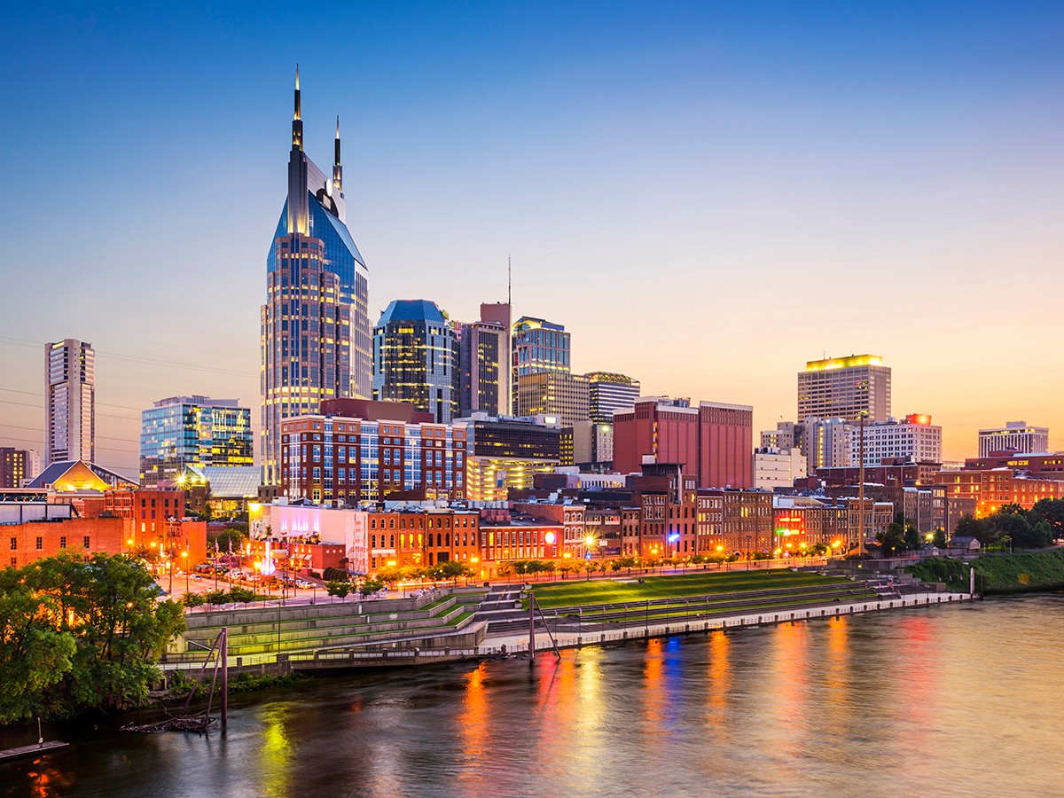 Downtown Nashville, TN skyline
